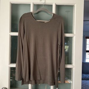 Lightweight silk blend tunic